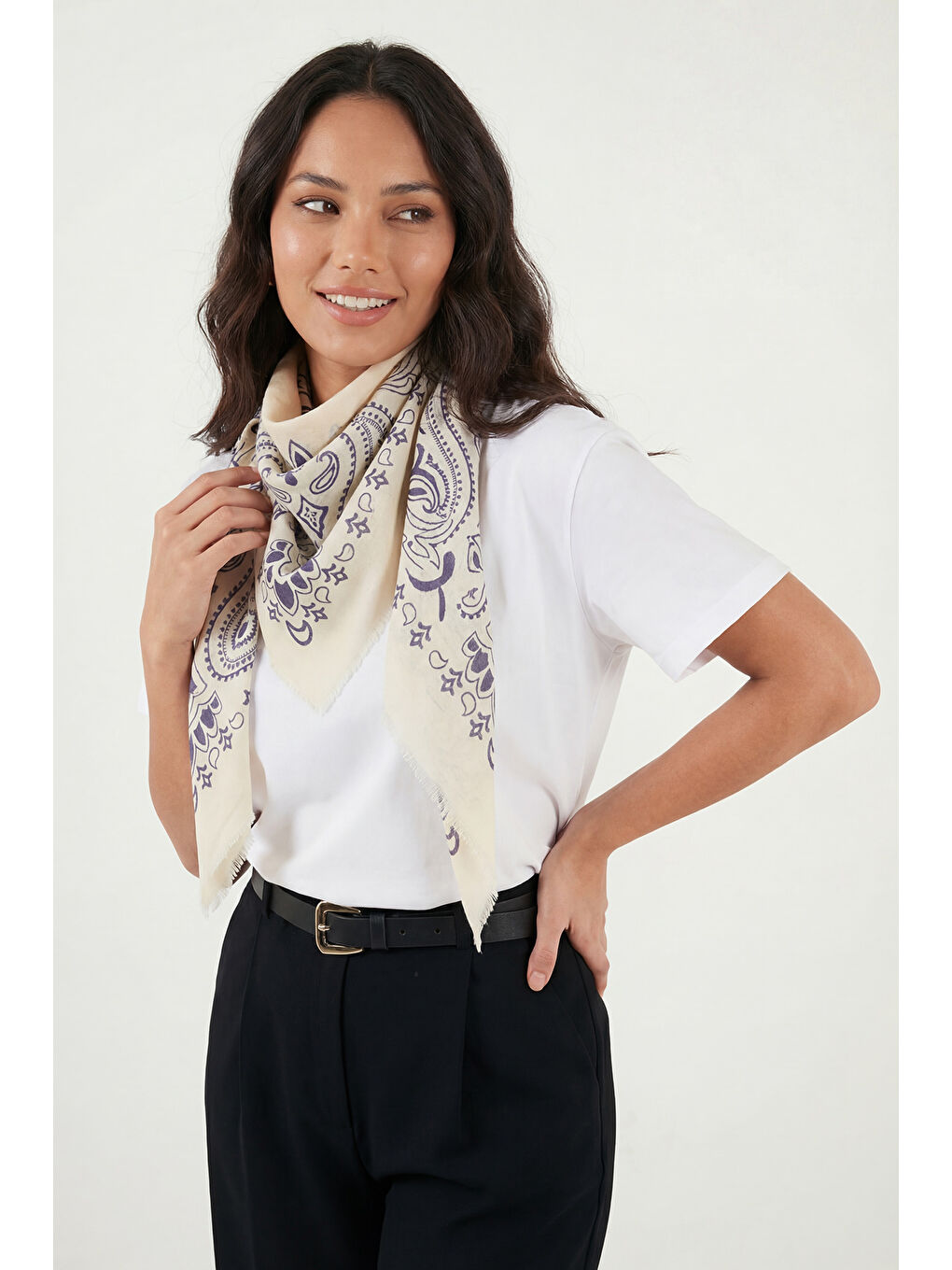 Lacivert Pamuklu 110 x 110 cm Desenli Kadın Şal 6941400-1