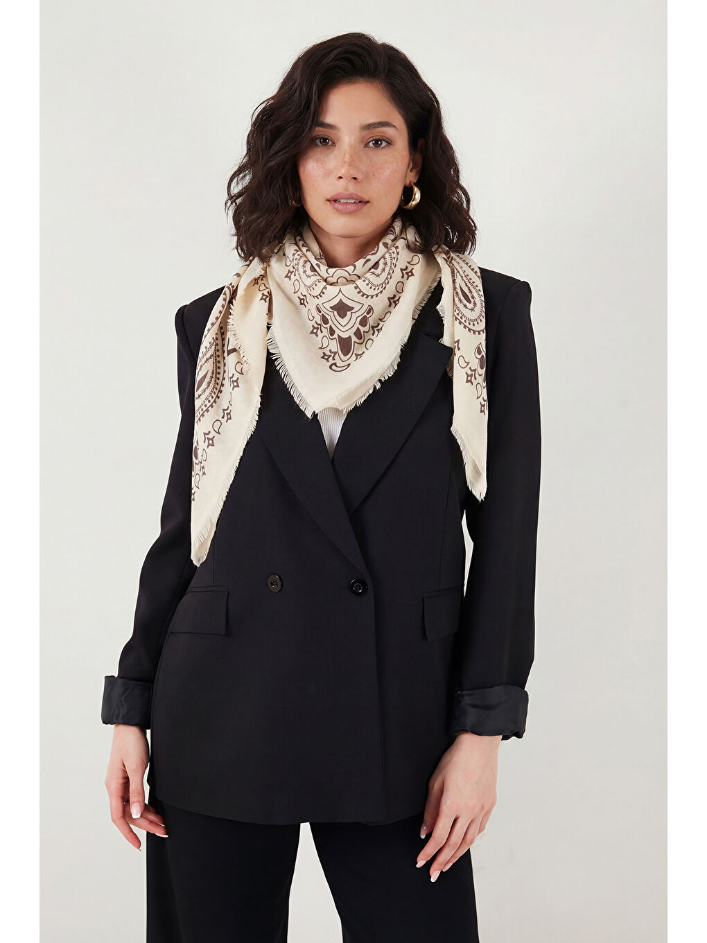 Bej Pamuklu 110 x 110 cm Desenli Kadın Şal 6941400-1