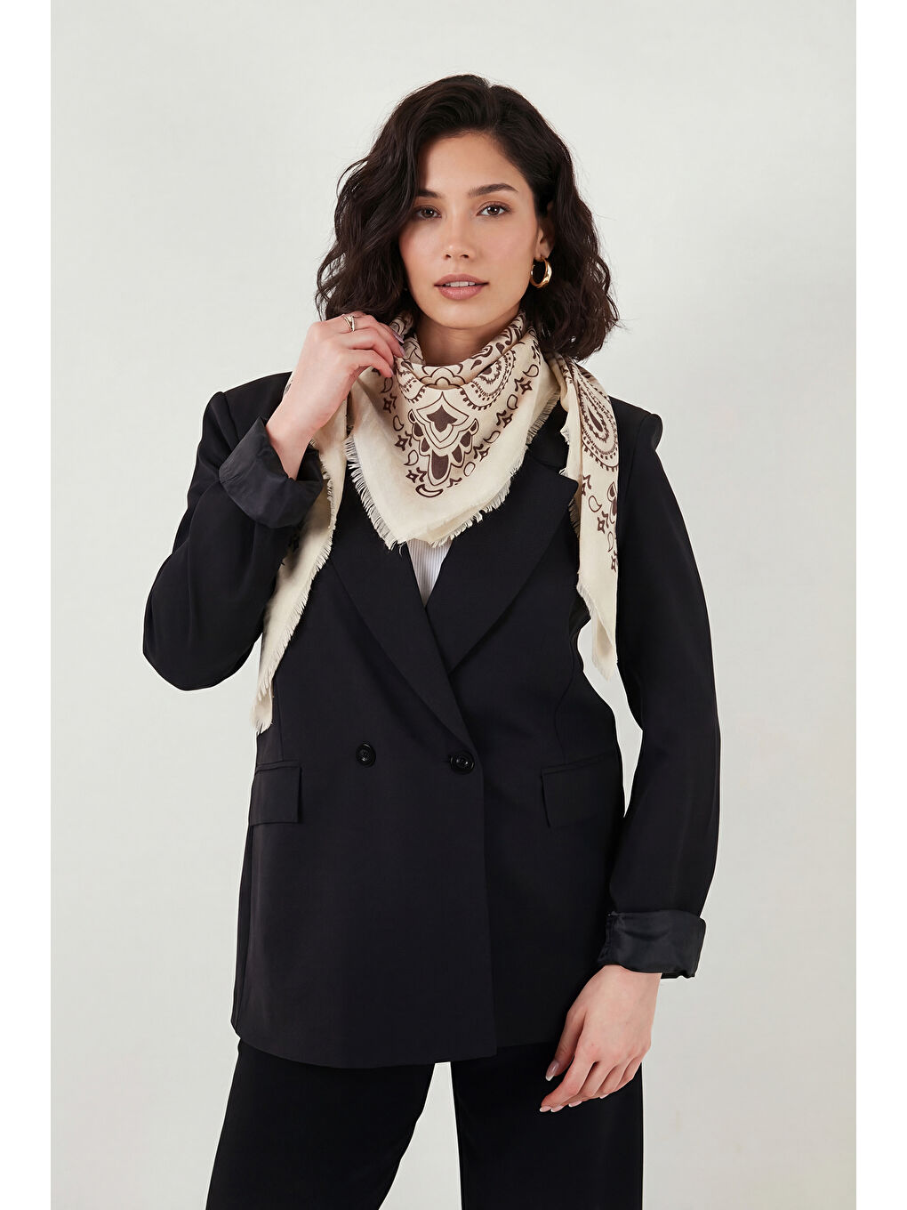 Bej Pamuklu 110 x 110 cm Desenli Kadın Şal 6941400-4