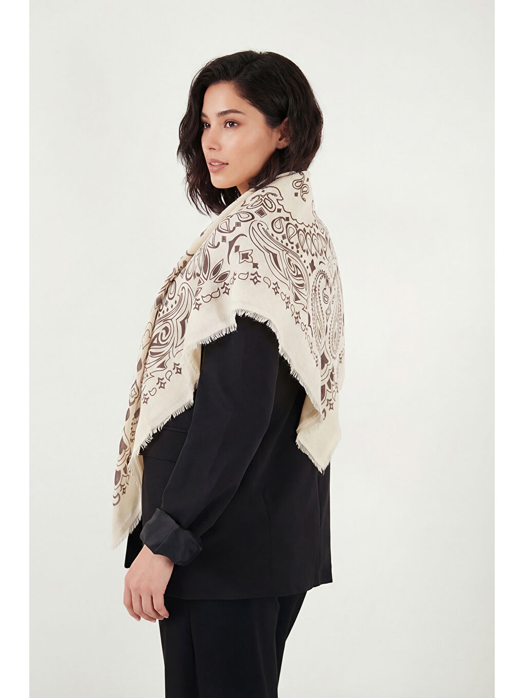 Bej Pamuklu 110 x 110 cm Desenli Kadın Şal 6941400-5