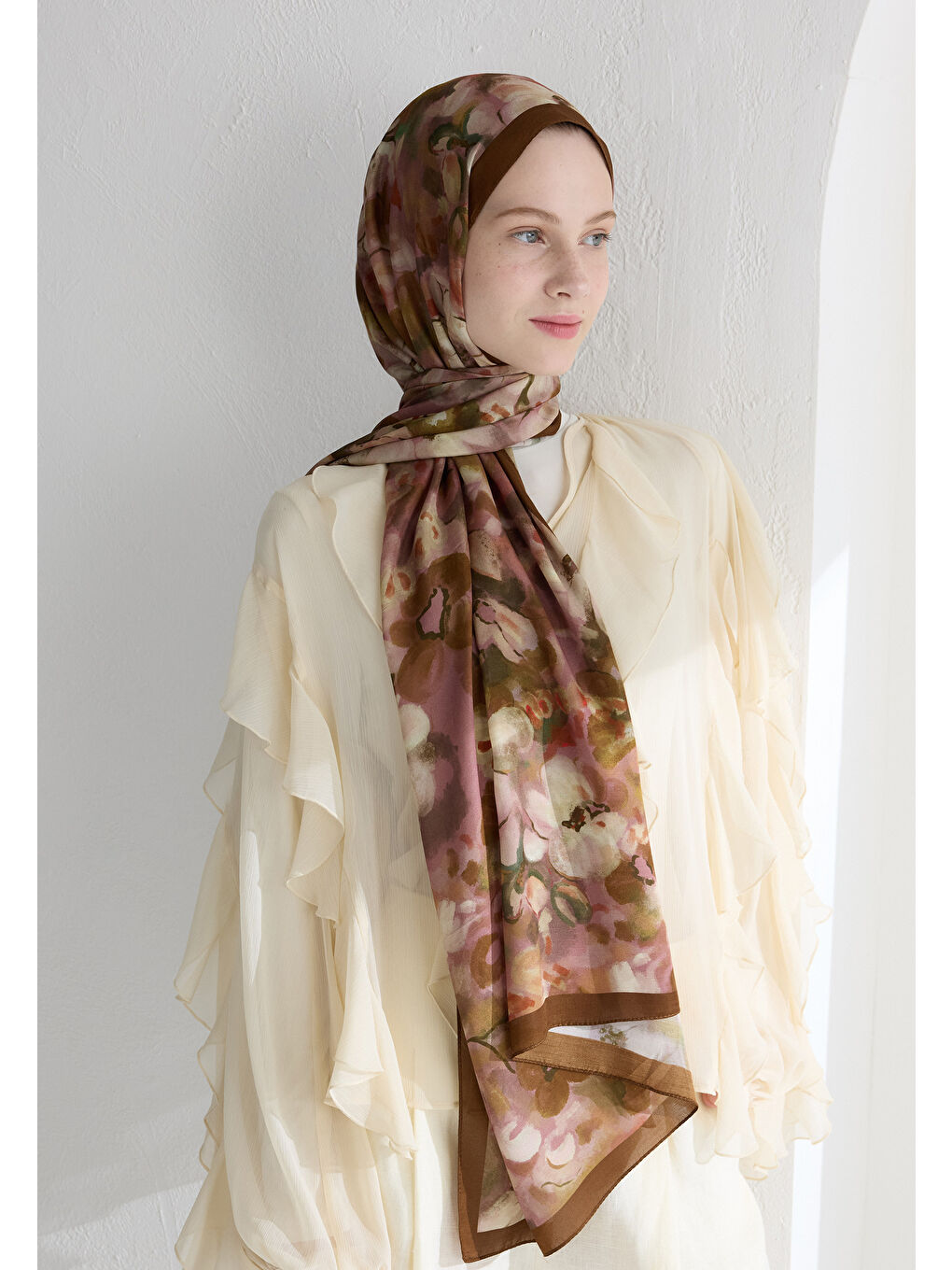 Kahverengi Hıbıscus Beauty Floş Viskon Şal Sütlü Kahve-2