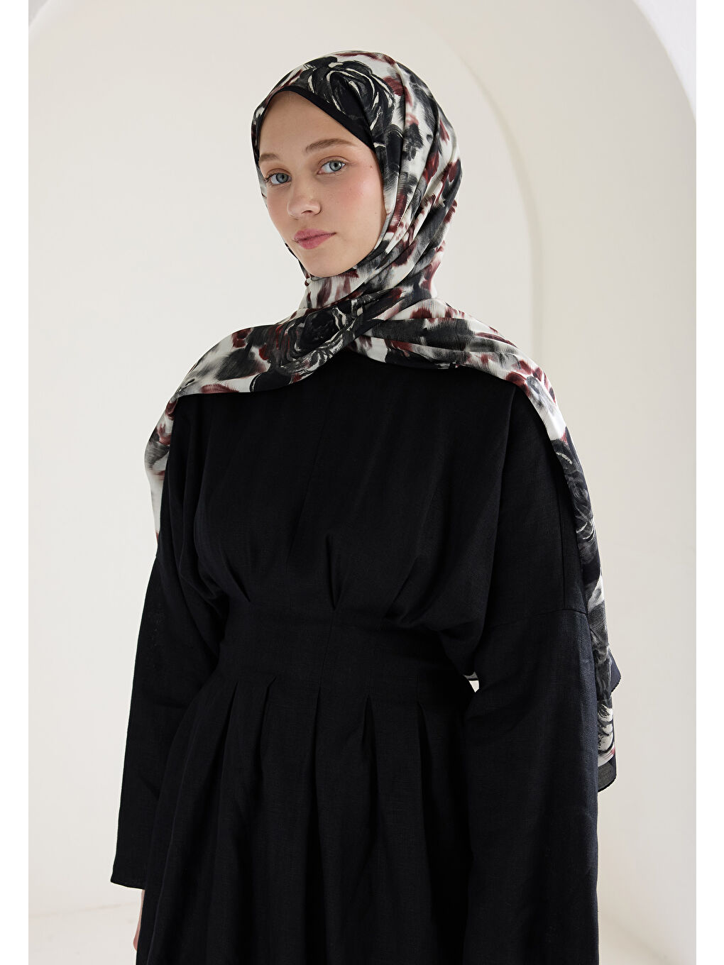 Dark Rose Floş Viskon Şal Siyah-1