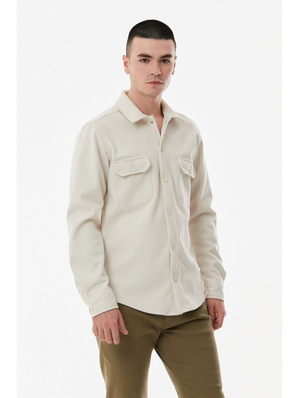 Ekru Çıt Çıtlı Çift Cepli Gömlek-4