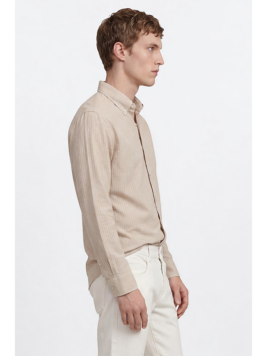 Erkek Bej Tailored Slim Fit Dar Kesim Düğmeli Yaka Gofre Desenli Travel Gömlek-2