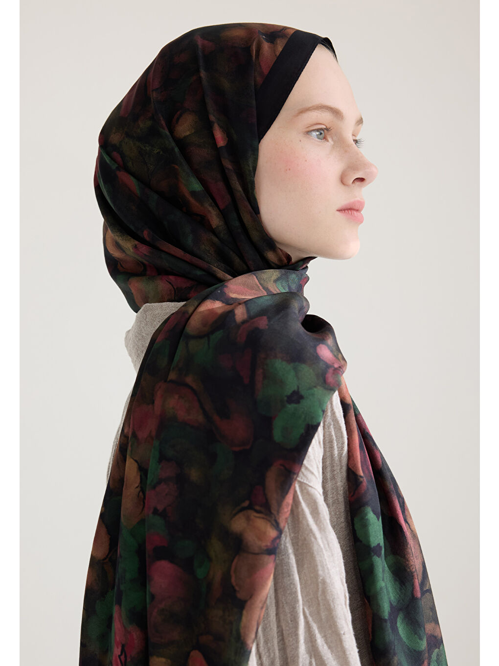 Hıbıscus Beauty Floş Viskon Şal Siyah-3