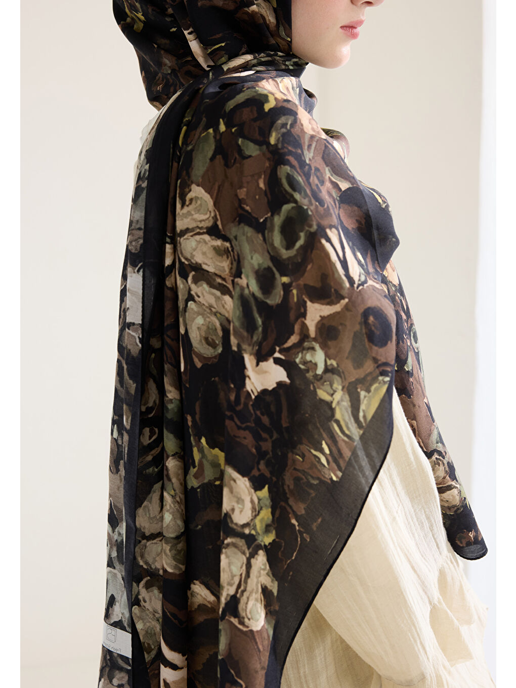 Astra Floş Viskon Şal Siyah-1