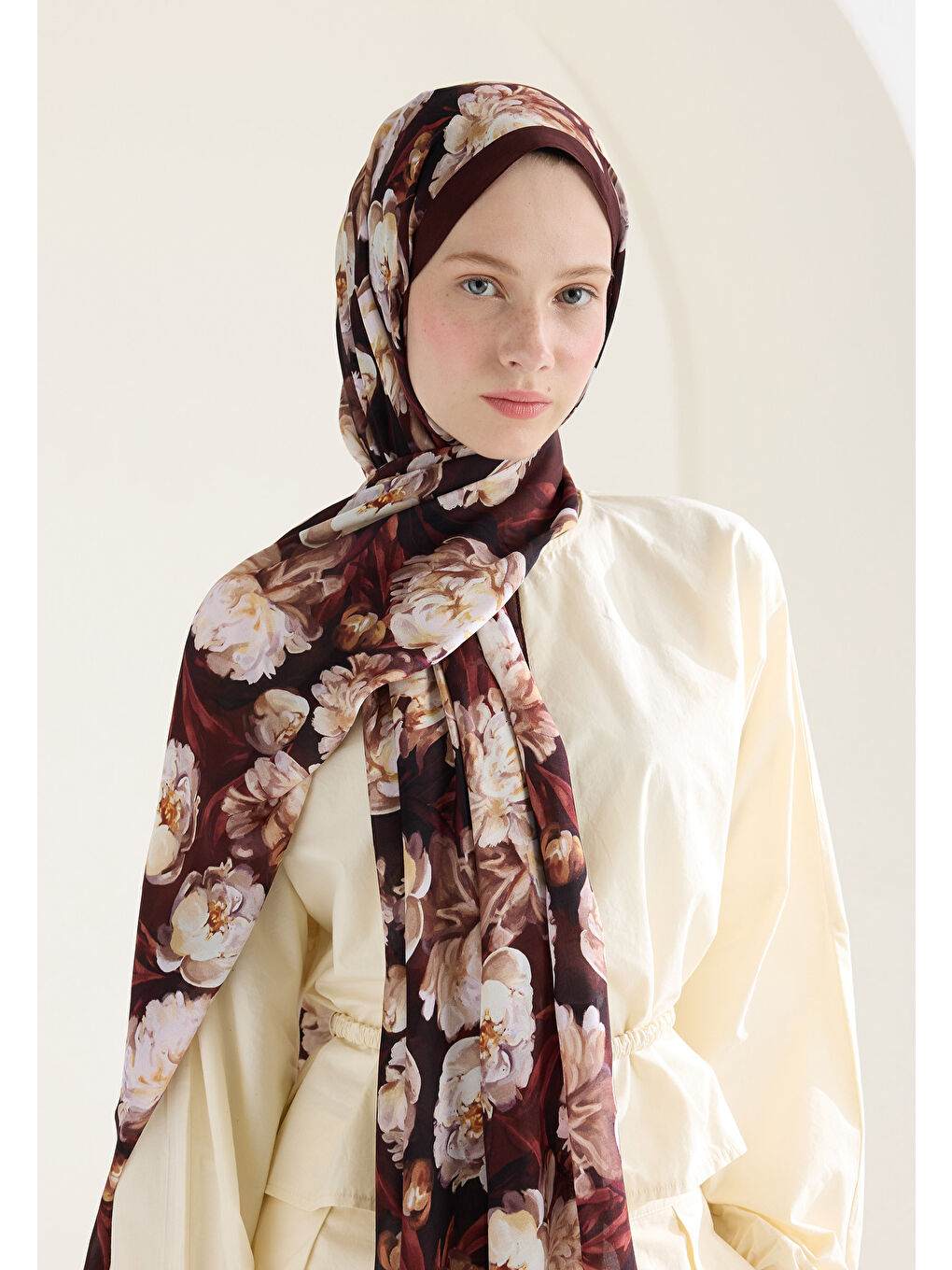 Kahverengi Lotus Floş Viskon Şal Kızıl Kahve