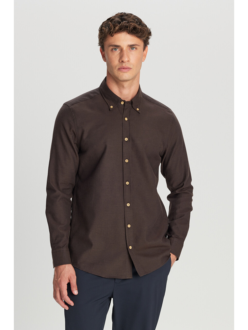Erkek Kahverengi %100 Pamuk Slim Fit Dar Kesim Düğmeli Yaka Diagonal Desenli Flanel Gömlek-2