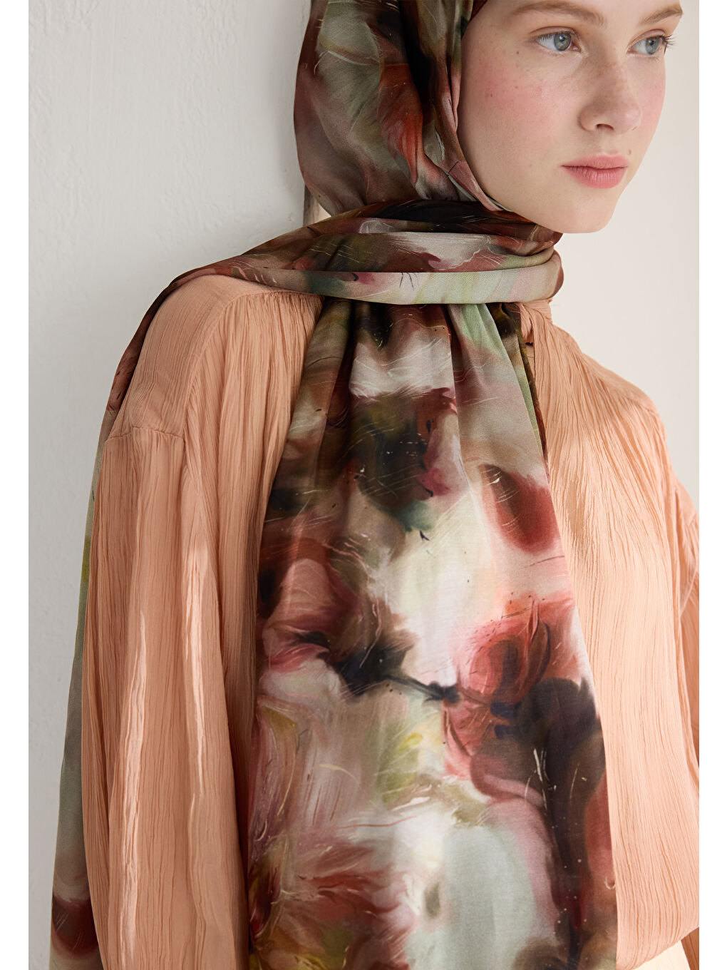 Kahverengi Melaına Floş Viskon Şal Kiremit-3