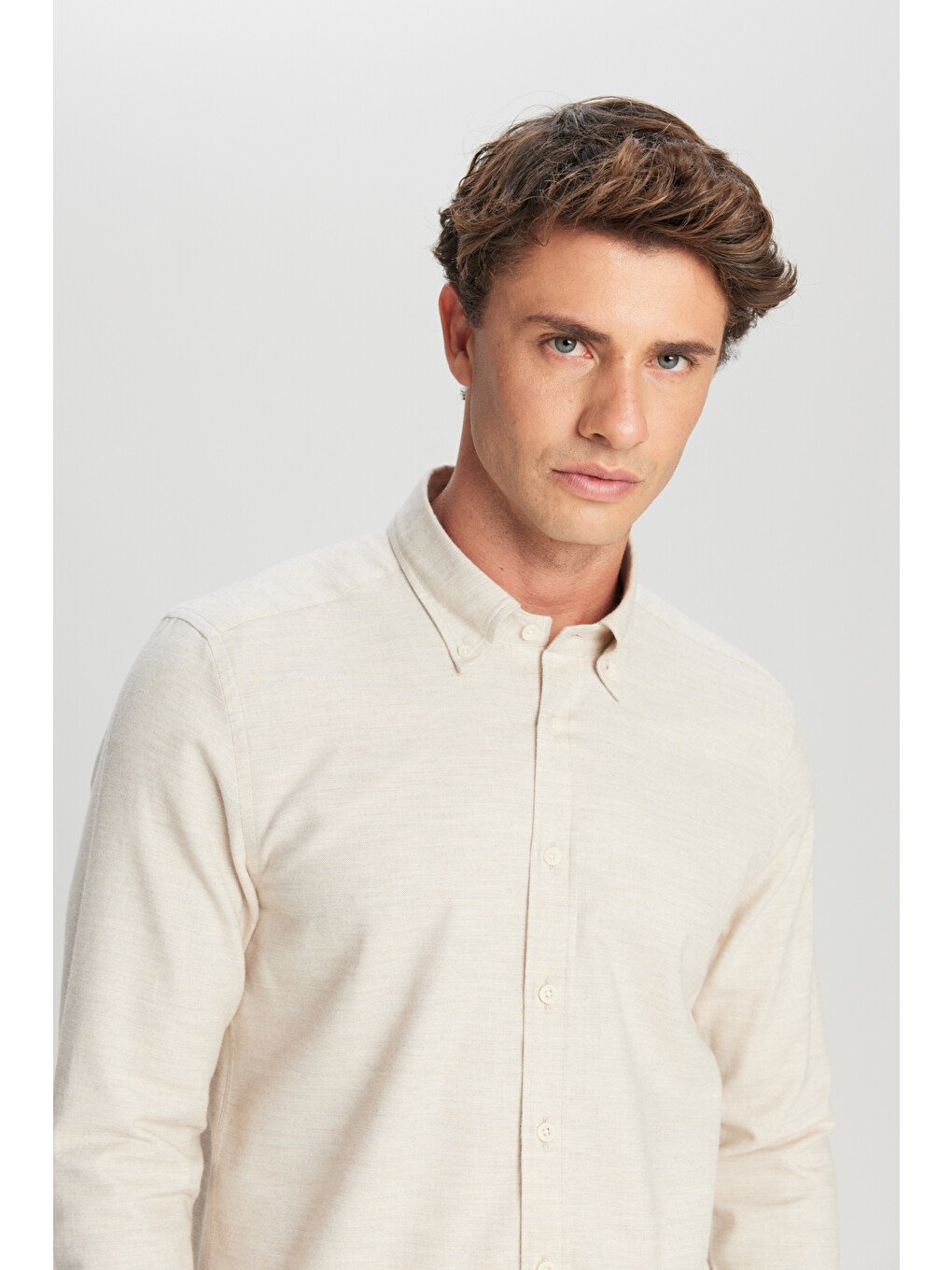 Erkek Bej %100 Pamuk Slim Fit Dar Kesim Düğmeli Yaka Diagonal Desenli Flanel Gömlek-3
