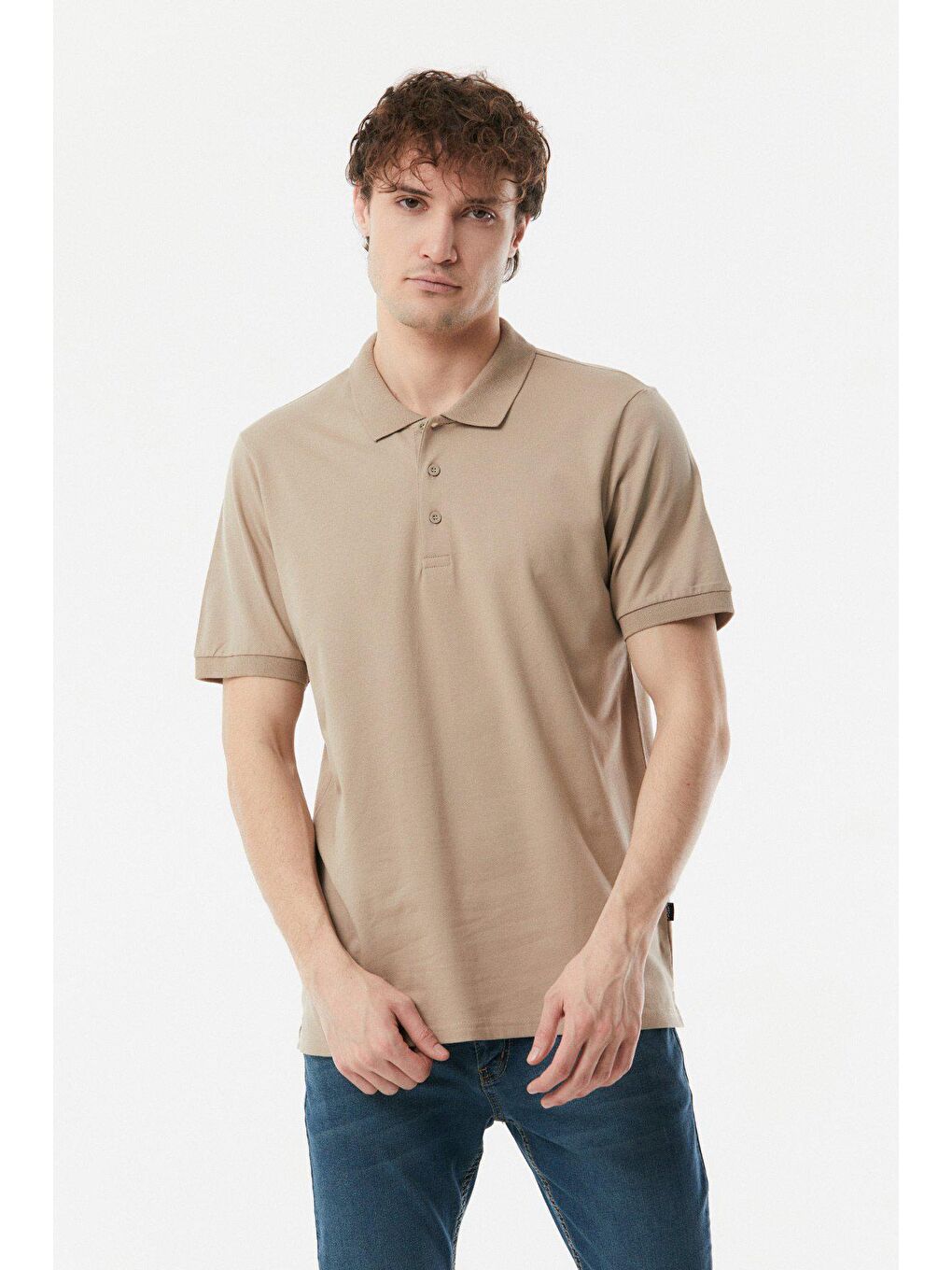 Bej Polo Yaka Düğmeli Tişört