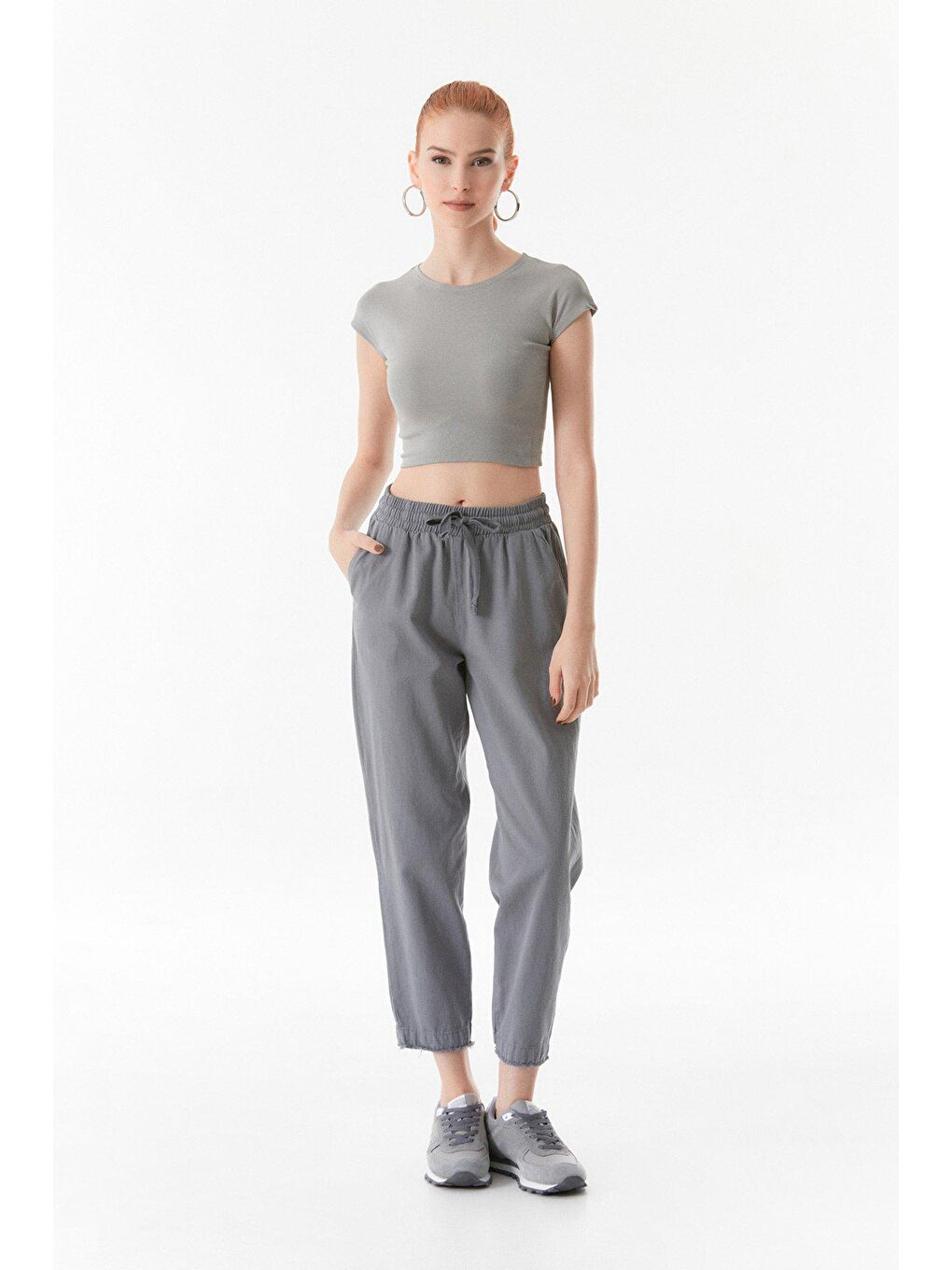 Gri Yüksek Bel Beli Lastikli Pantolon