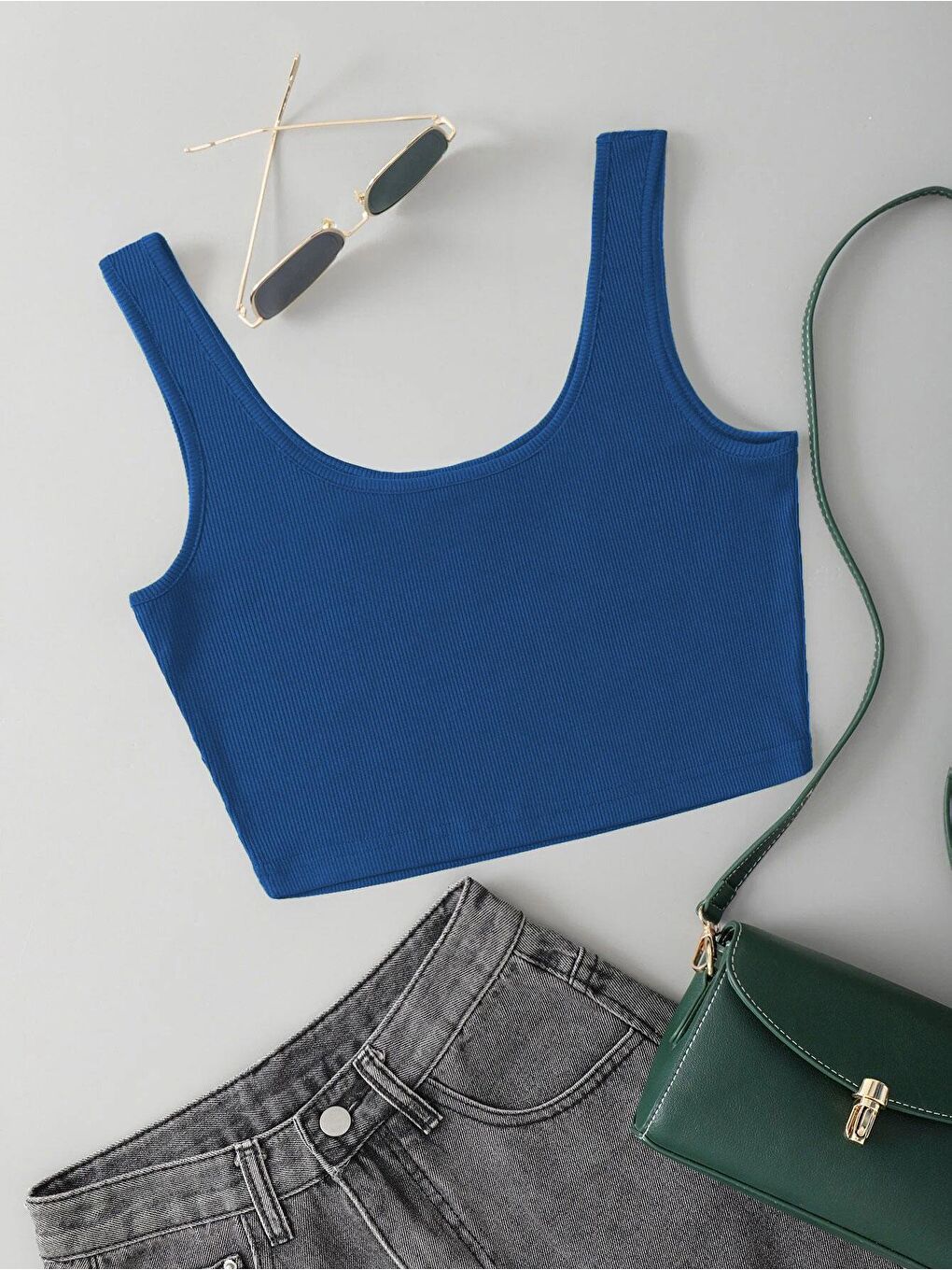 Trendseninle İndigo Kadın Indigo Mavisi Askılı Crop Top Bluz