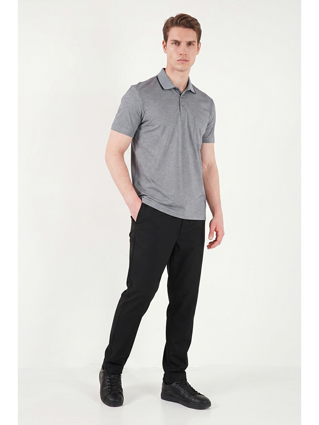 Siyah Pamuklu Regular Fit Göğüs Cepli Düğmeli Polo T Shirt 4565001-4