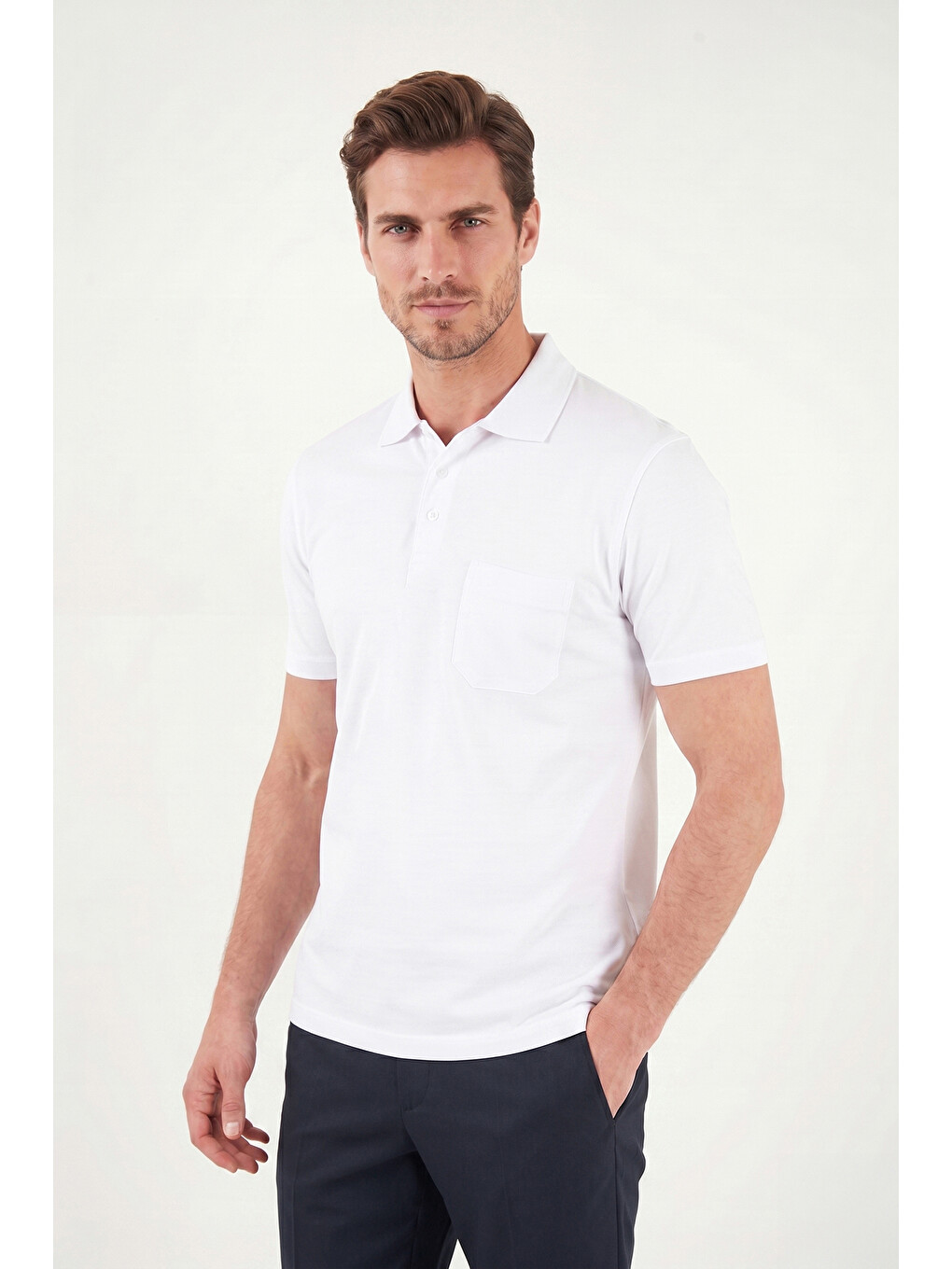 Beyaz Pamuklu Regular Fit Göğüs Cepli Düğmeli Polo T Shirt 4565001-2