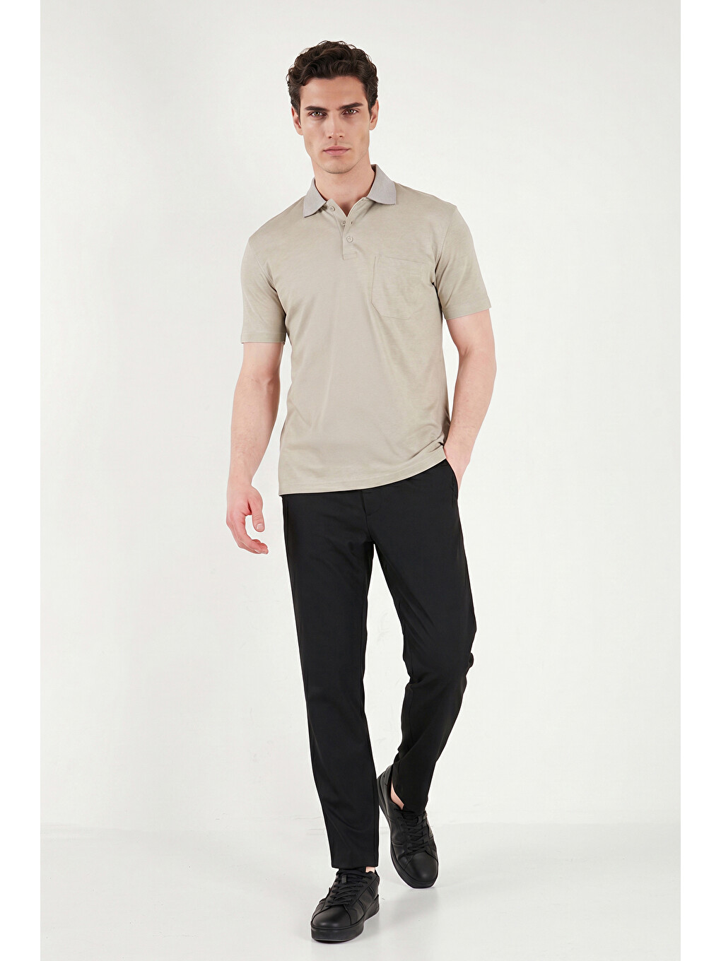 Yeşil Pamuklu Regular Fit Göğüs Cepli Düğmeli Polo T Shirt 4565001-1