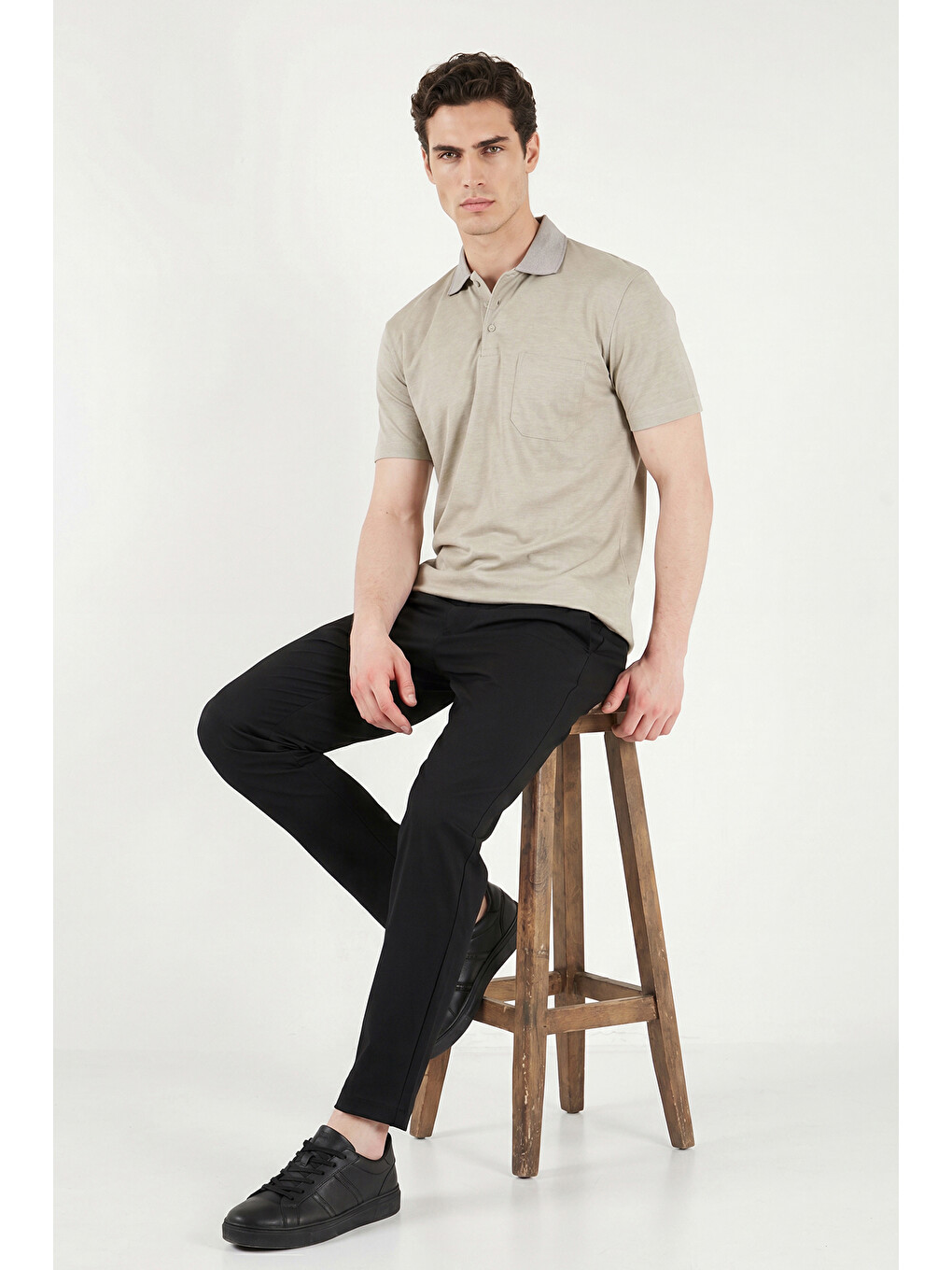 Yeşil Pamuklu Regular Fit Göğüs Cepli Düğmeli Polo T Shirt 4565001-5