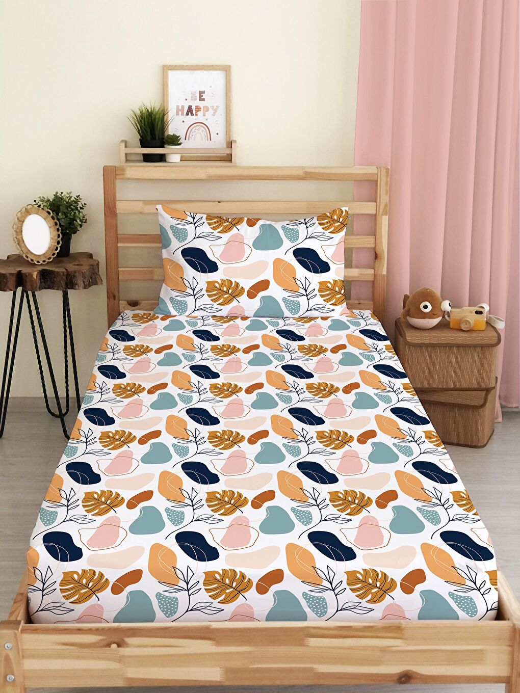 Karışık Yaprak Desenli Baskılı Tek Kişilik Lastikli Çarşaf Seti