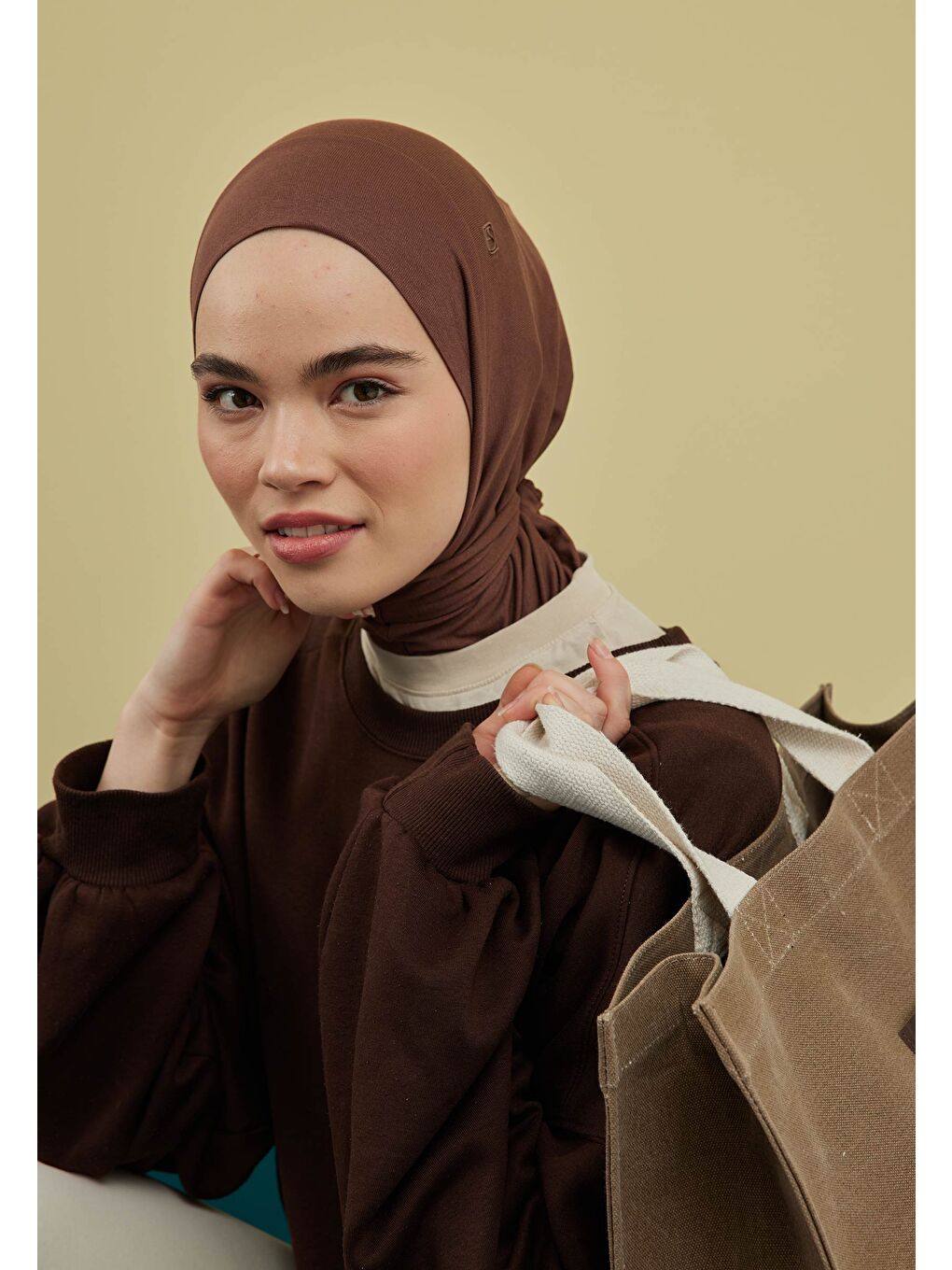 Kahverengi Athletıc Hıjab Acı Kahve