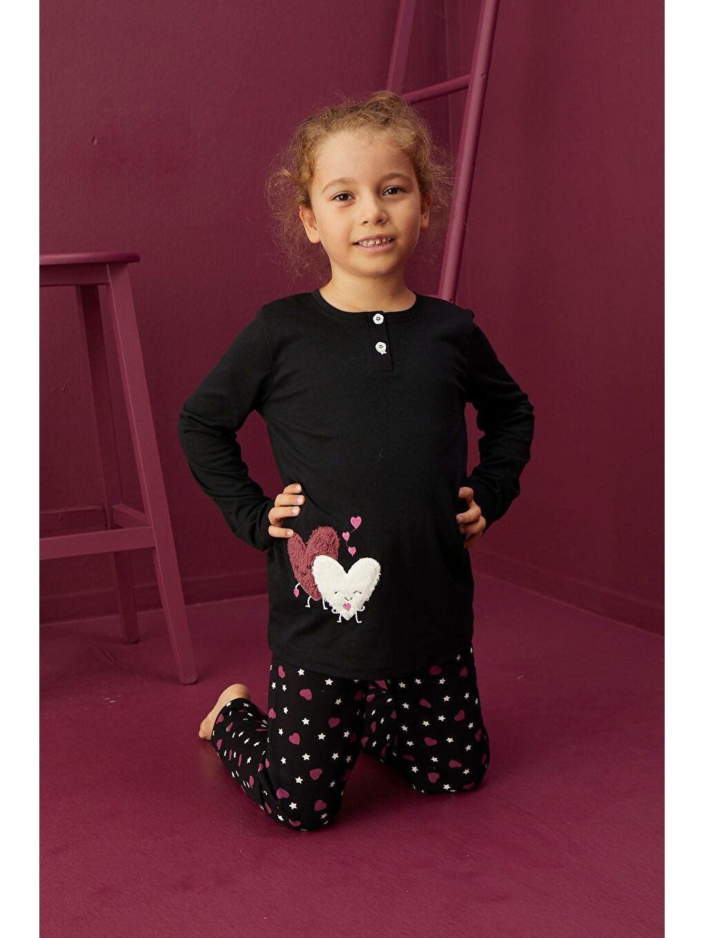 Siyah Kız Çocuk Kalp Desenli Pamuklu Pijama Takım 8036-1