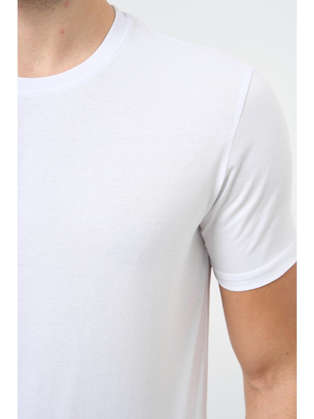 Beyaz Kısa Kol Düz Bez Ayağı Bisiklet Yaka Casual Slim Fit Tişört 1011245193-3