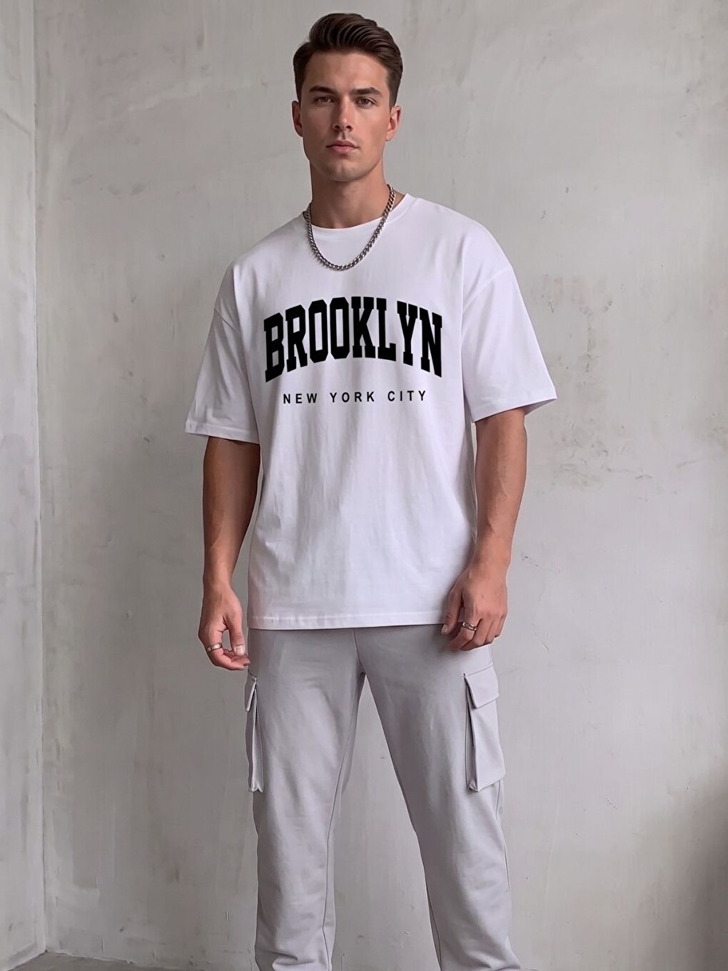 Beyaz Brooklyn NTCity Organik Pamuk Dokulu Comfort Fit Bisiklet Yakalı Tişört