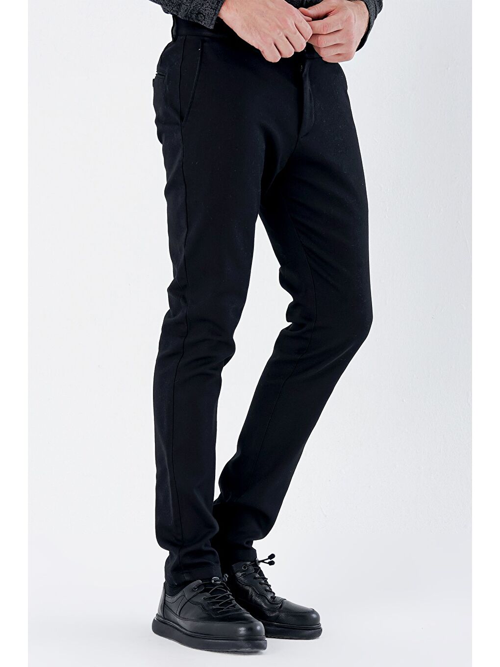 Siyah Pamuklu Yandan Cepli Casual Slim Fit Chino Pantolon 1003235120-2