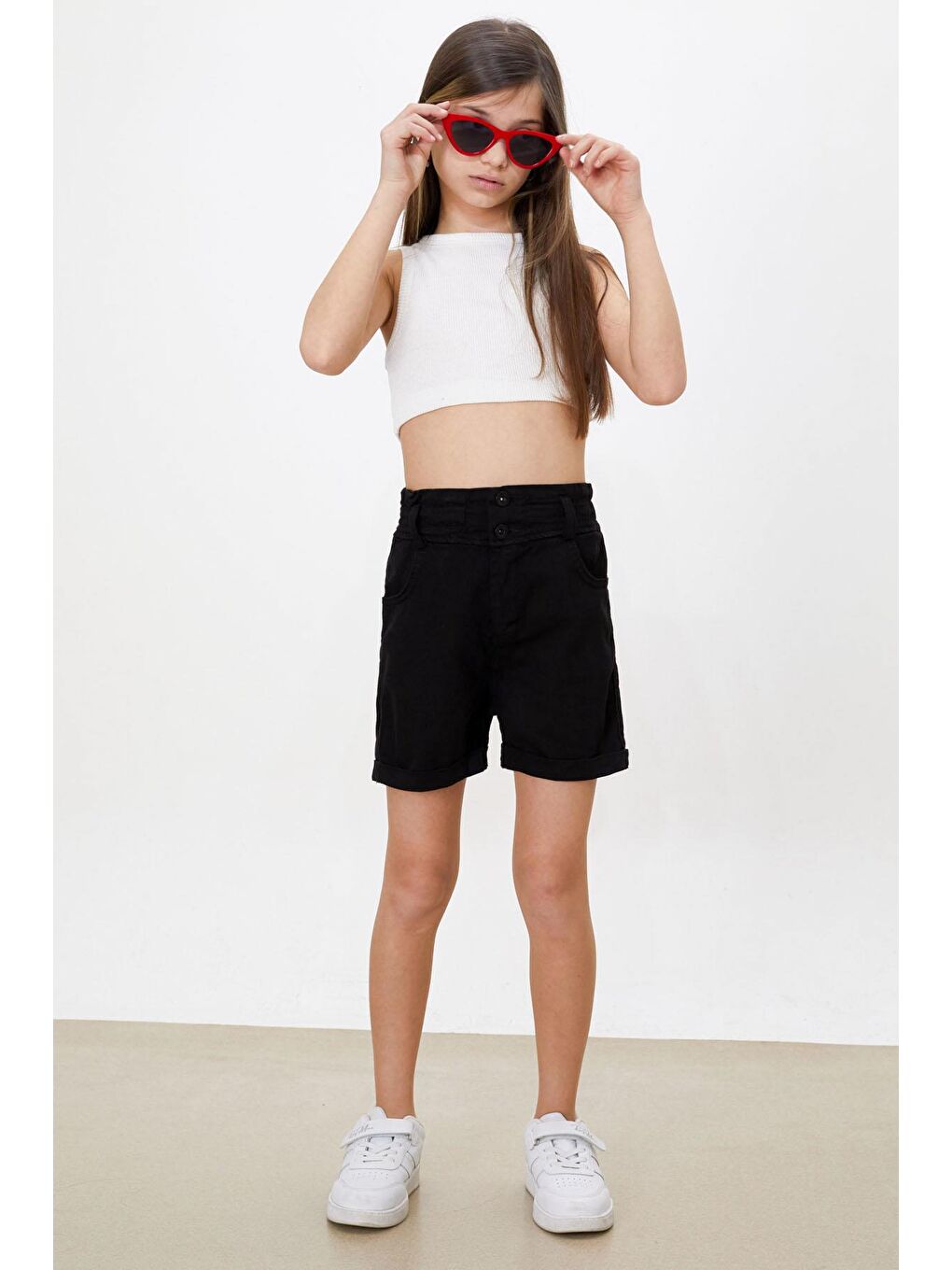 Siyah Yüksek Bel Çift Düğmeli Kız Jean Şort 18481-1