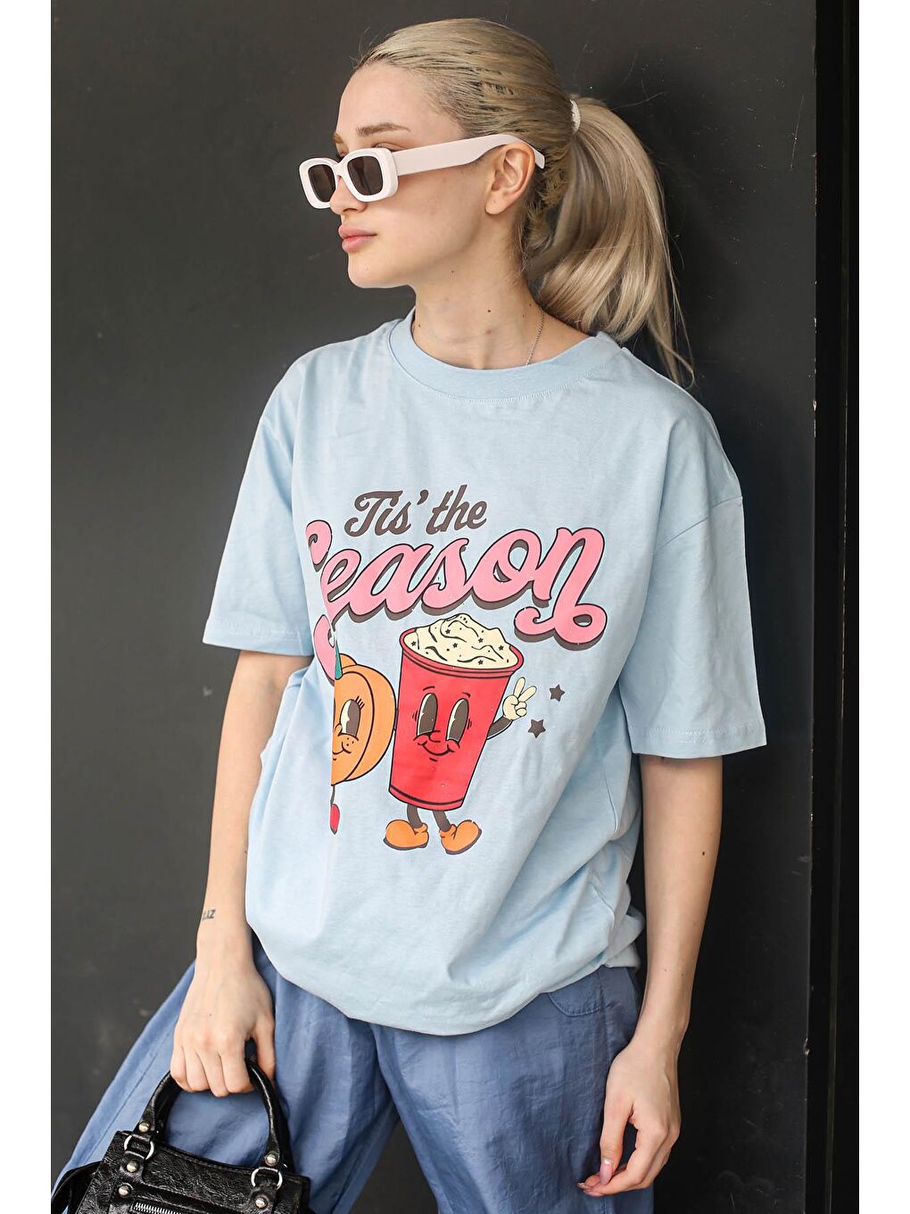 Buz Mavisi Baskılı Bisiklet Yaka Kadın Tişört Mg1776-1