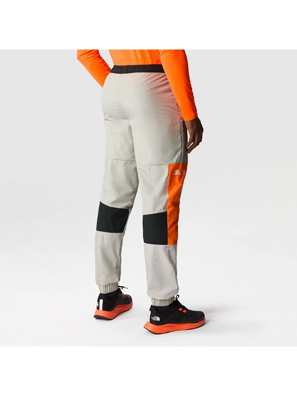 Gri Mountain Athletics Wind Erkek Eşofman Altı-2