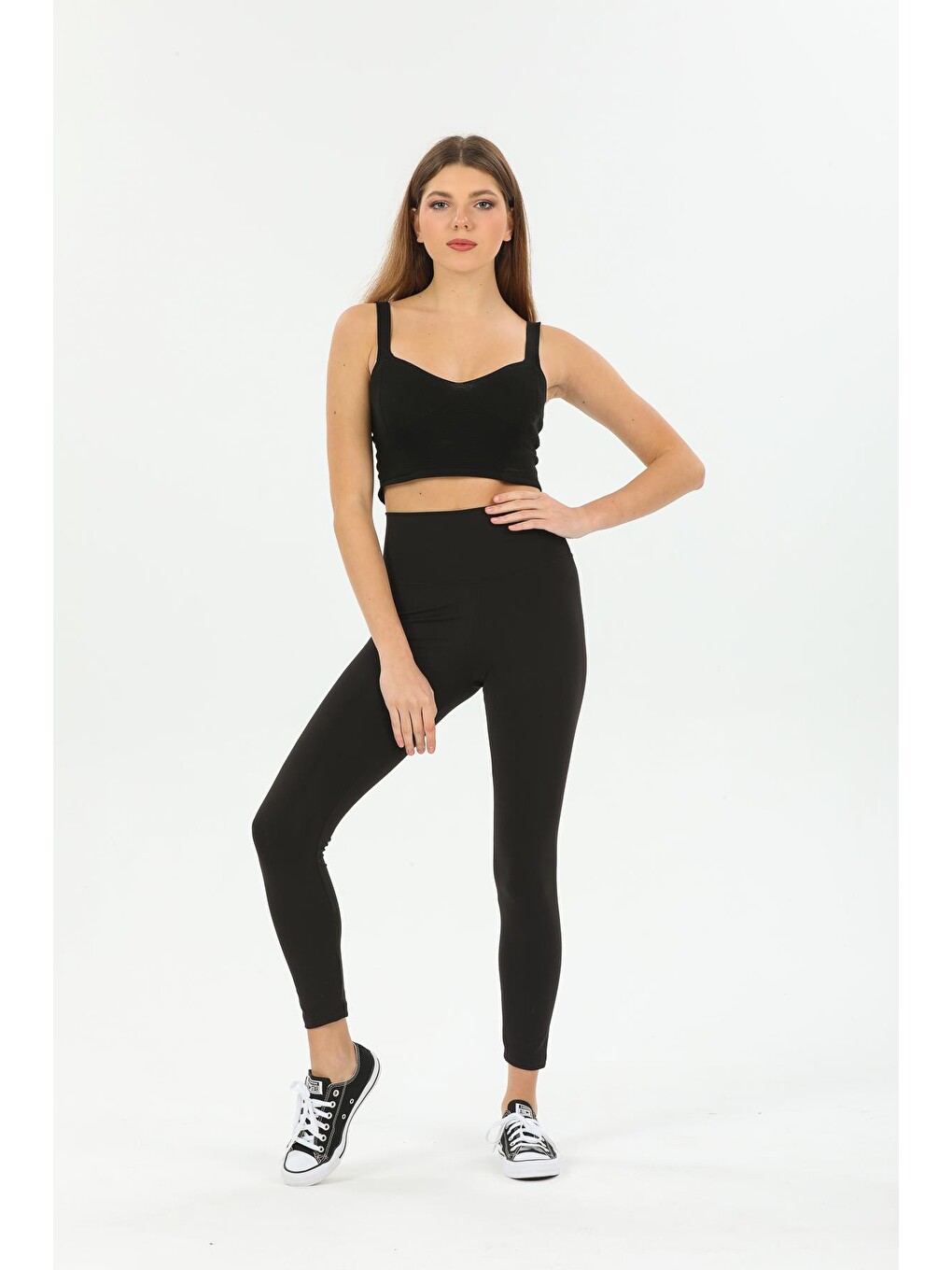 Siyah Karyoka Dikiş Detaylı Toparlayıcı Sportif Detaylı Ekstra Esnek Kadın Tayt @amazon