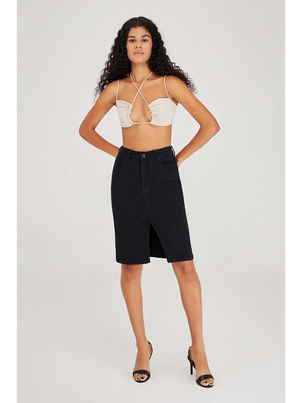 Siyah Kadın Yırtmaç Detaylı Midi Boy Yüksek Bel Jean Etek-1