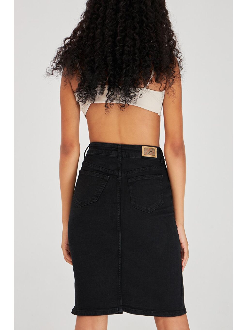 Siyah Kadın Yırtmaç Detaylı Midi Boy Yüksek Bel Jean Etek-6