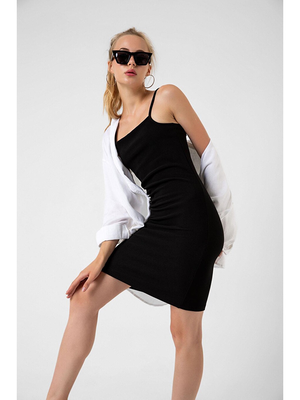 Siyah Ayarlanabilir ince askılı bodycon fitilli mini kadın elbise-2