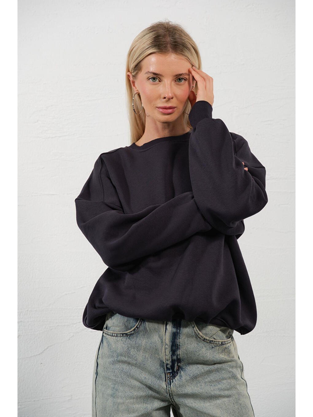 Antrasit 3 iplik şardonlu oversize düşük omuz pamuklu kadın sweatshirt-2