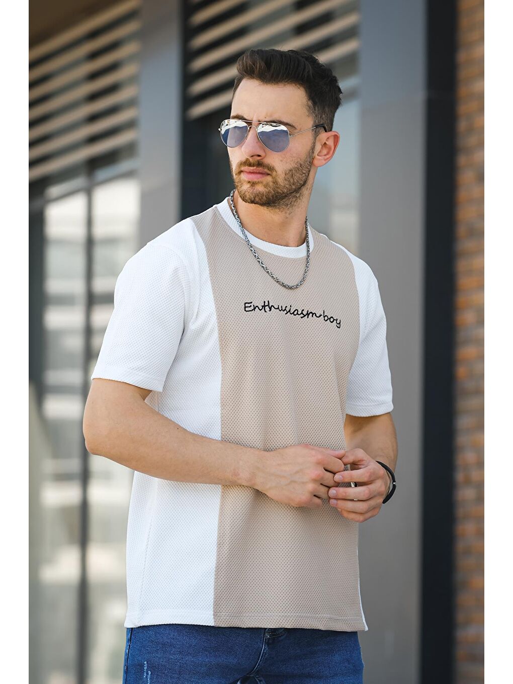 Beyaz Scarp Nakışlı Parçalı Waffle Desen Slim Fit Likralı Erkek Tişört