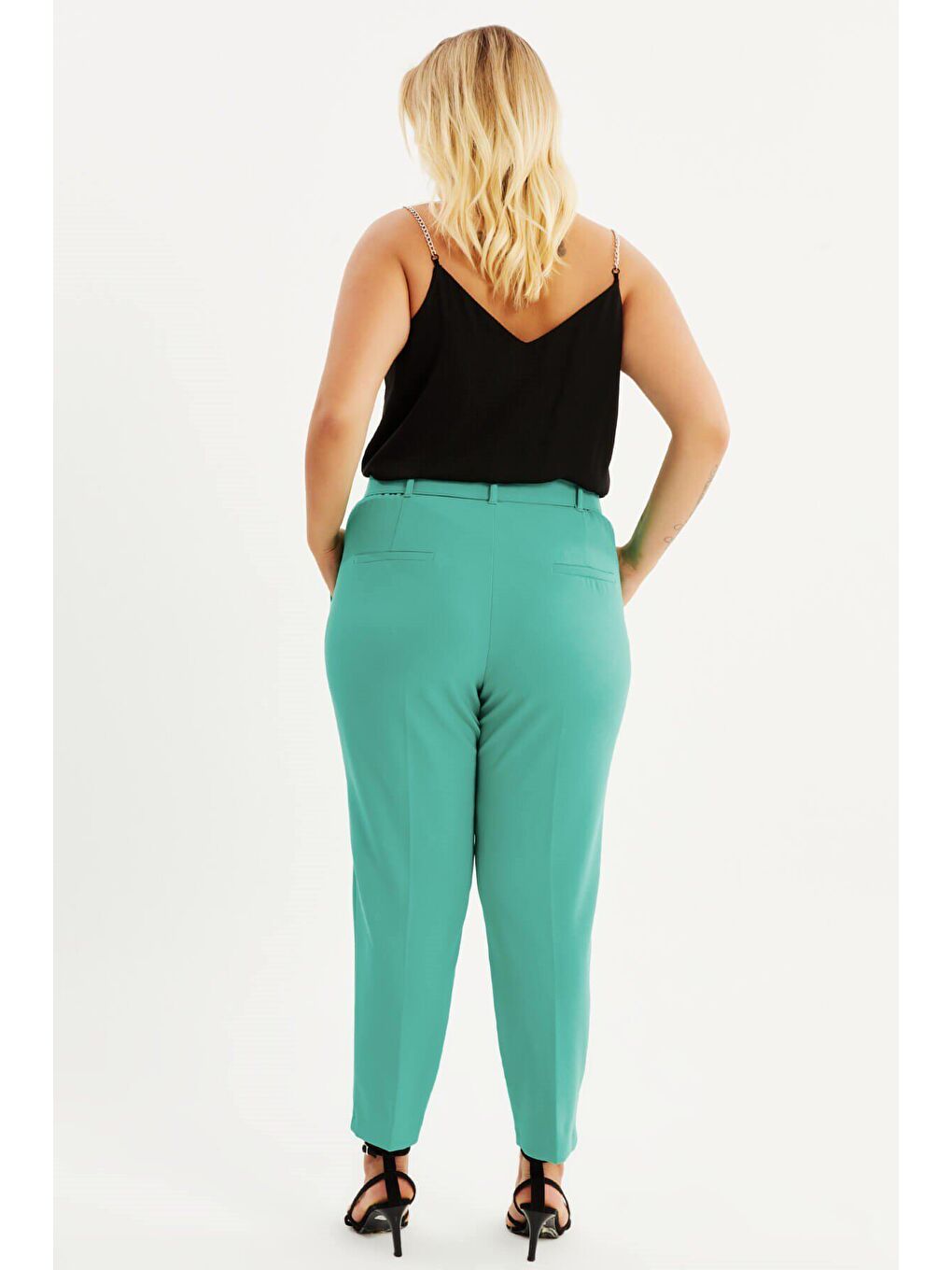 Yeşil Cep Detaylı Kemerli Klasik Pantolon-1