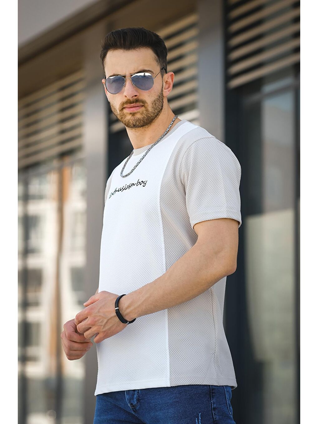 Bej Scarp Nakışlı Parçalı Waffle Desen Slim Fit Likralı Erkek Tişört-1