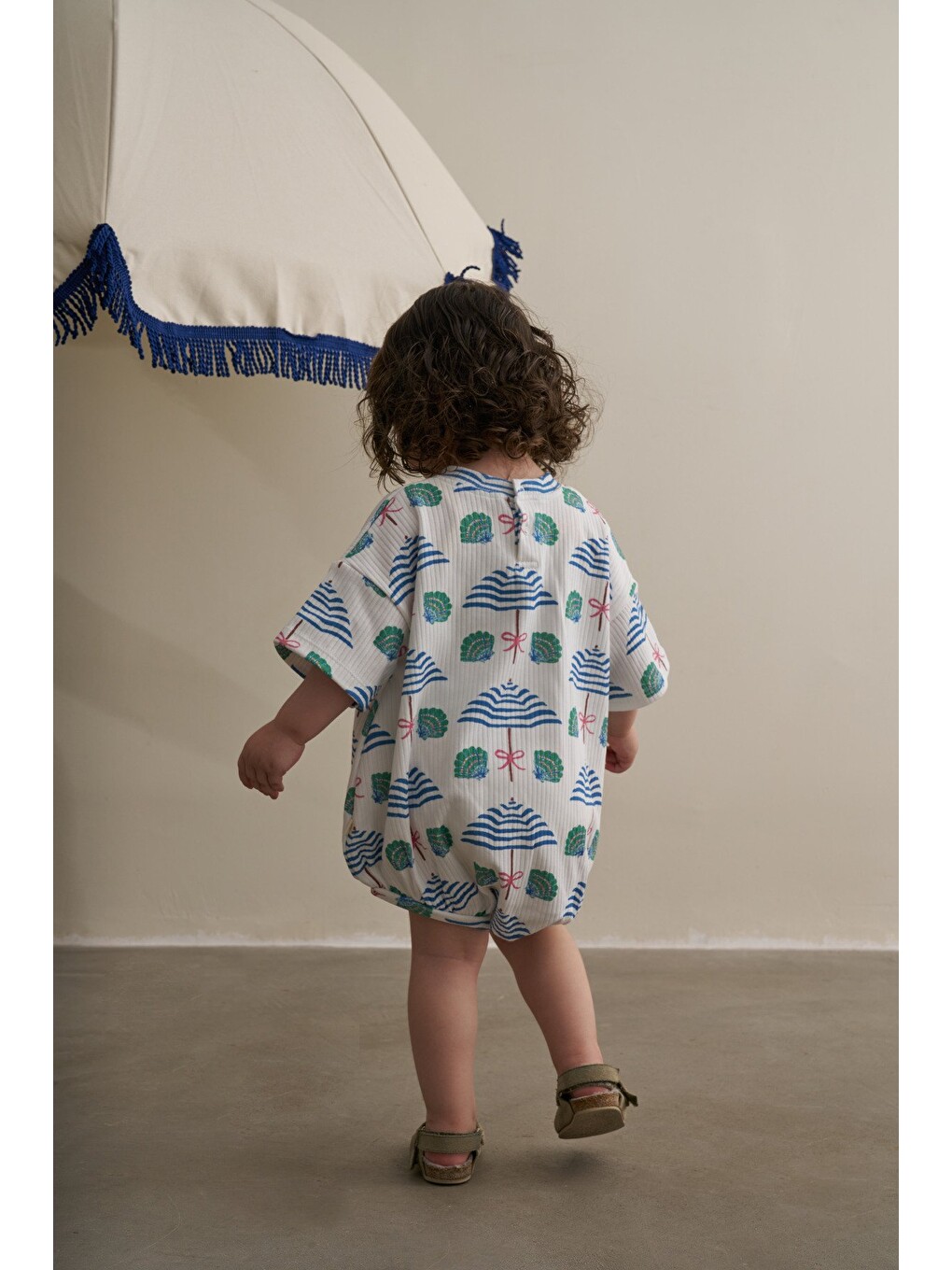 Beyaz Comfy Cubs Serisi Oversize Tulum-1