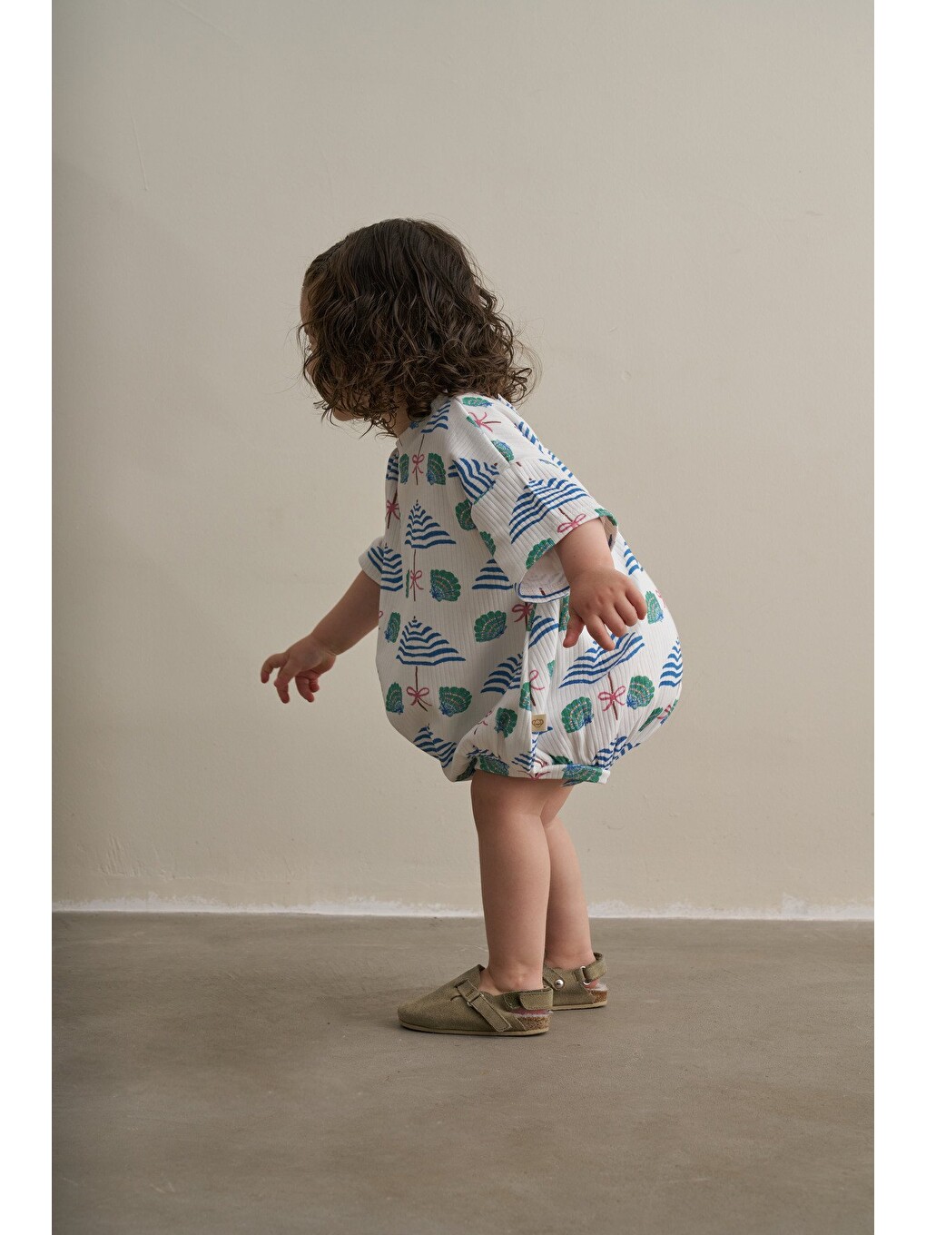 Beyaz Comfy Cubs Serisi Oversize Tulum-6