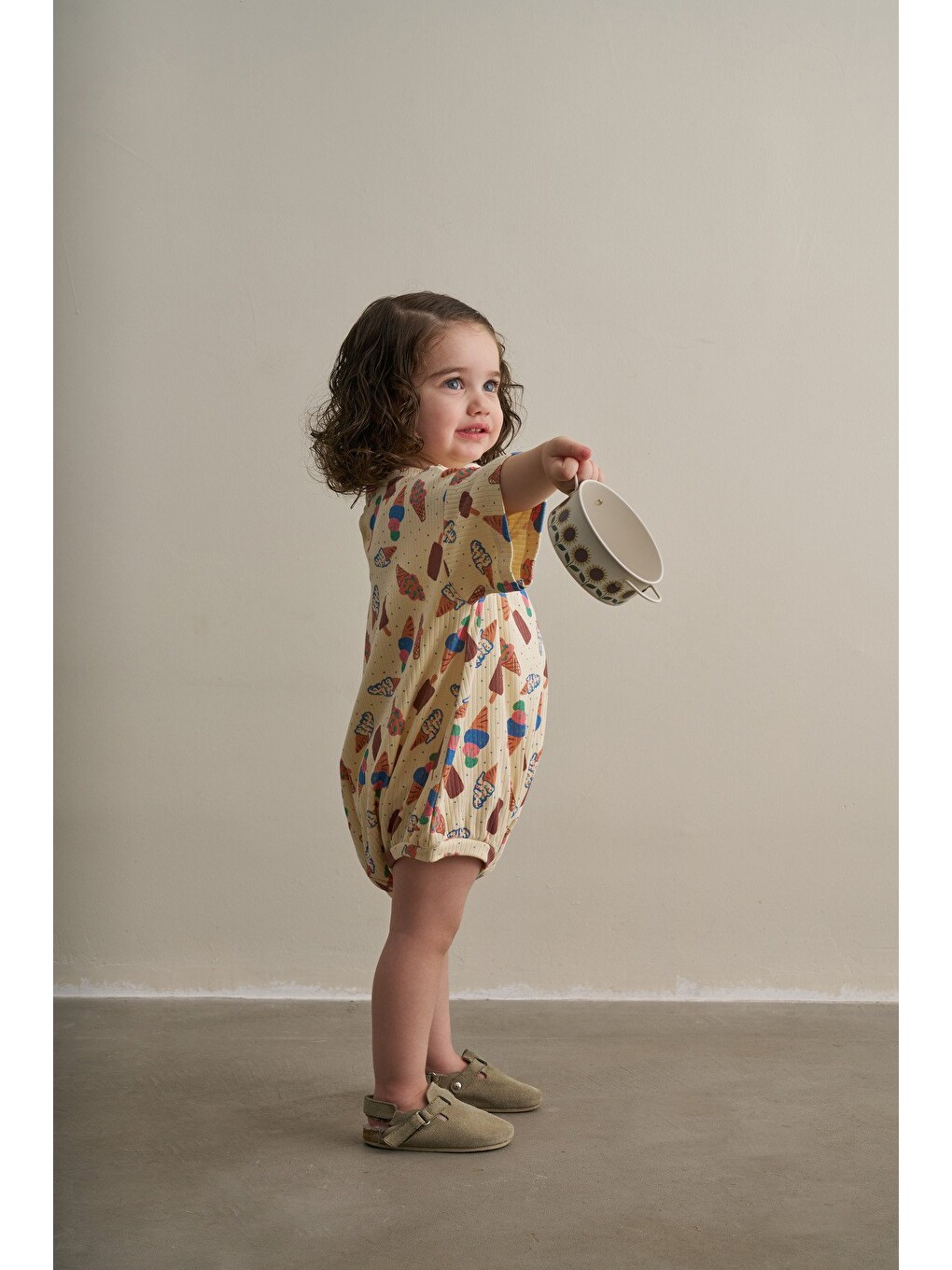 Ekru Krem Comfy Cubs Serisi Oversize Tulum-7