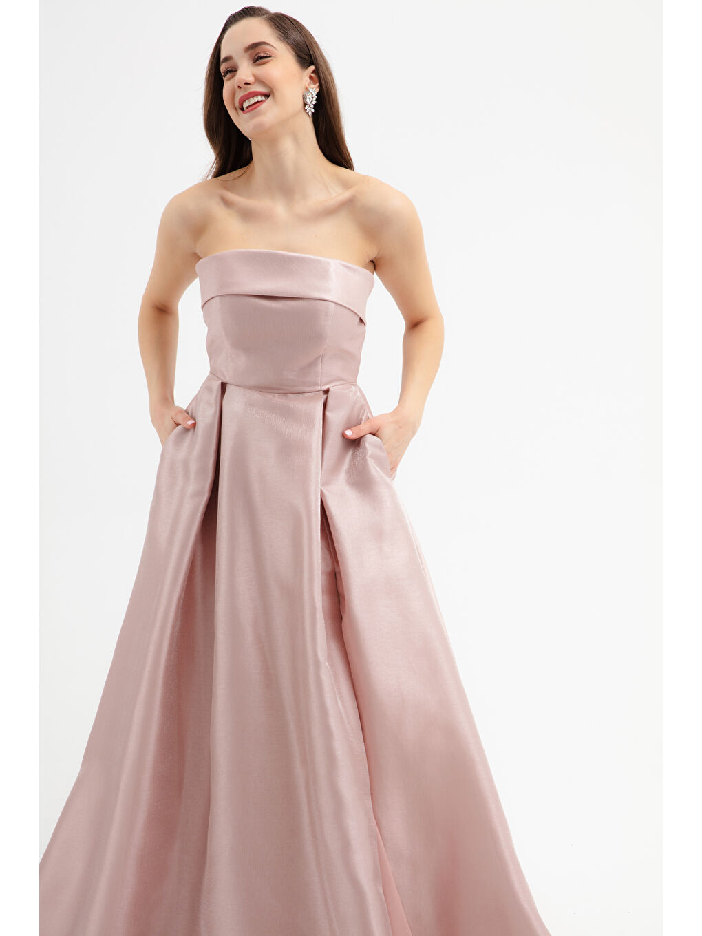 Pembe Kadın Pudra Straplez Yaka Yırtmaçlı Uzun Abiye Elbise-1