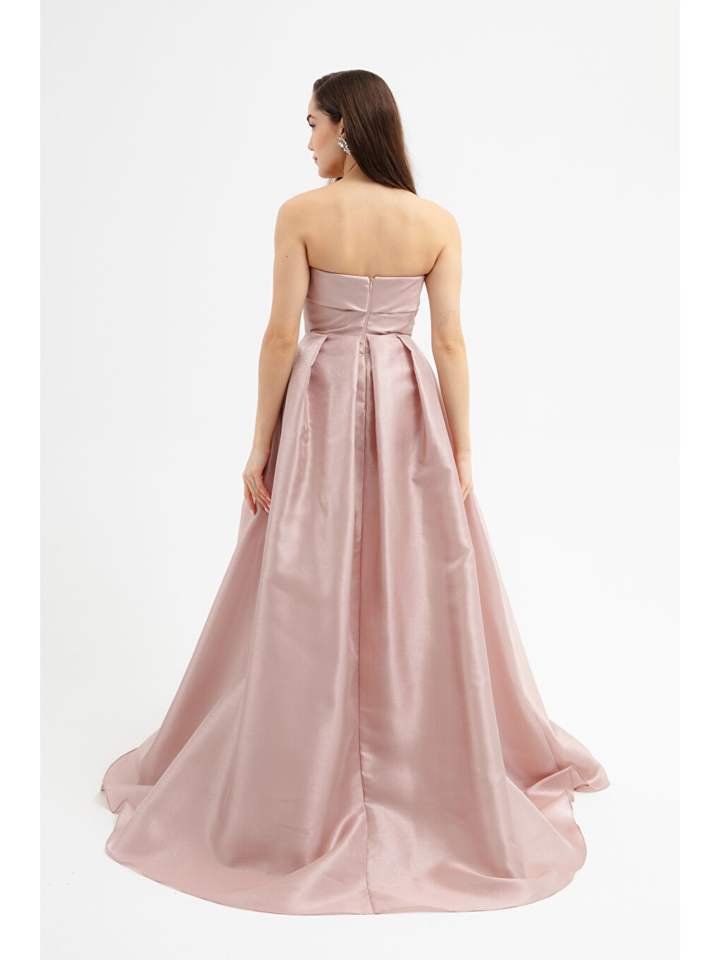 Pembe Kadın Pudra Straplez Yaka Yırtmaçlı Uzun Abiye Elbise-4