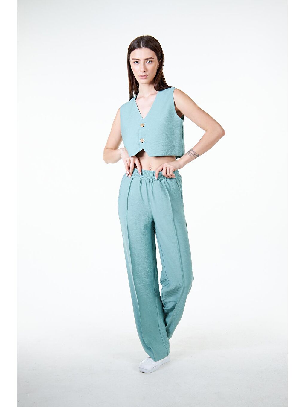 Yeşil Kadın Keten Görünümlü Nervür Detaylı Bol Kalıp Wide Leg Pantolon - Nomte-5