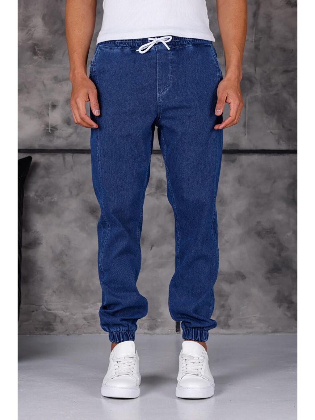 Mavi Hend 8186 Slim Fit Elastanlı Beli ve Paçası Lastikli İpli Jogger Kesim Erkek Jean Pantolon-3