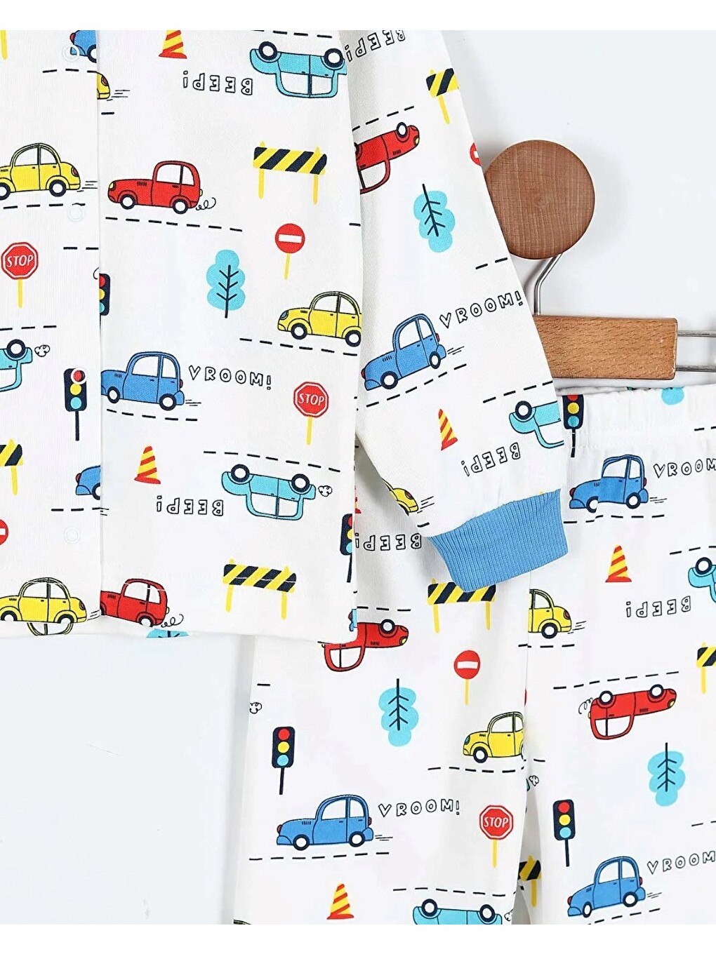 Ekru Erkek Çocuk Çıtçıtlı Araba Baskılı 0-6 Yaş %100 Pamuklu Mevsimlik Gecelik Pijama Takımı-6