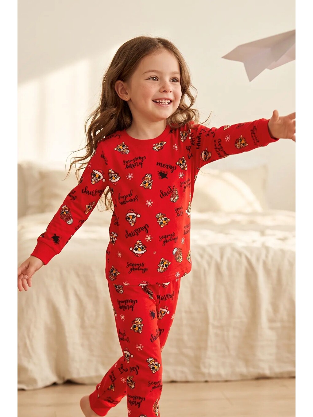 Kırmızı Kız Çocuk Yılbaşı Temalı Tiger Desenli Uzun Kollu Pijama Takımı-1