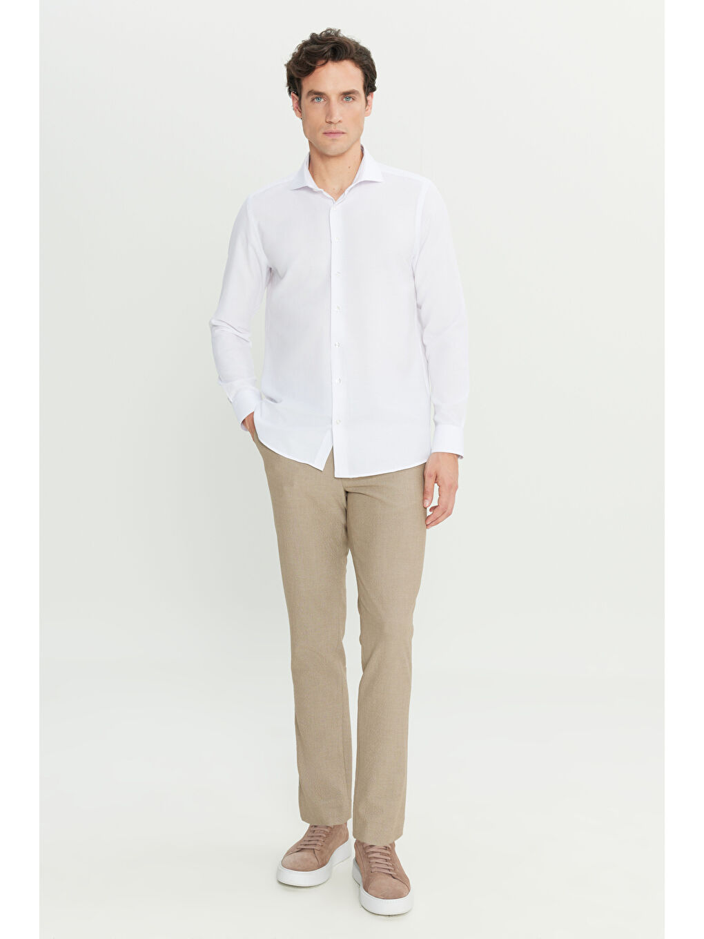 Erkek Beyaz Tailored Slim Fit Dar Kesim Küçük İtalyan Yaka Armürlü Oxford Gömlek-1