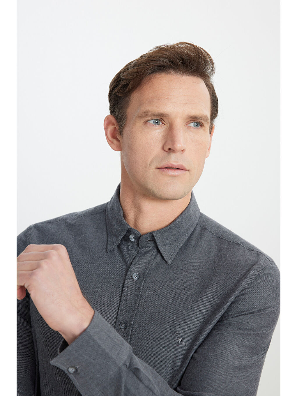 Erkek Antrasit %100 Pamuk Flanel Slim Fit Dar Kesim Gizli Düğmeli Yaka Gömlek-3