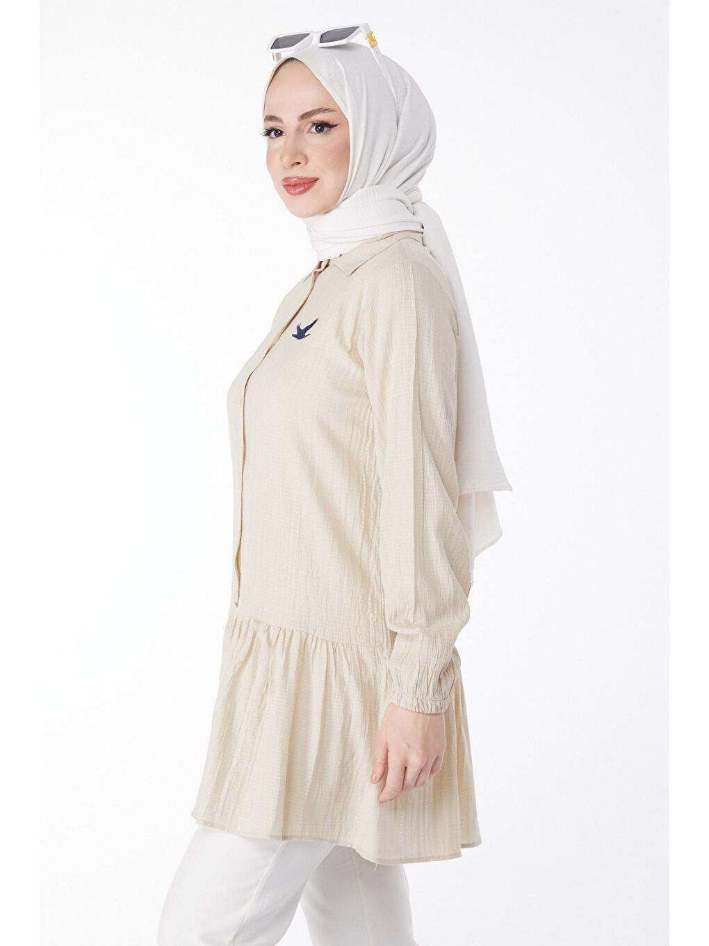 Gömlek Yaka Kadın Bej Kuş Nakış Detaylı Tunik - 24974-2